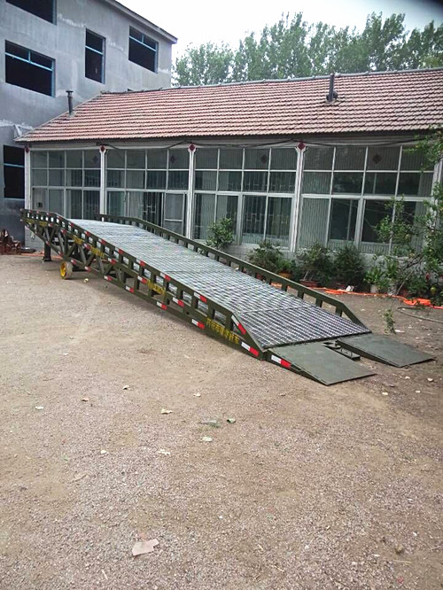 登台车